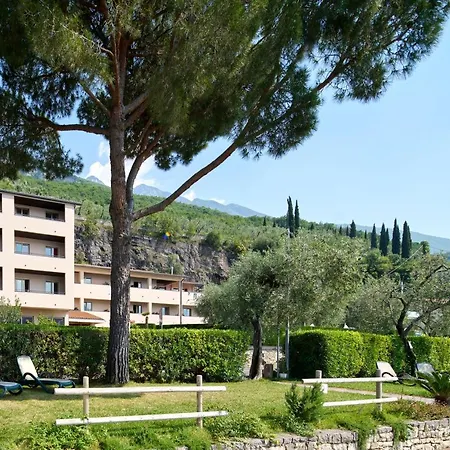 Lido Apartahotel 3*