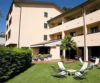 Apartahotel Lido 3*